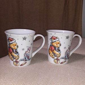 Disney Winnie the Pooh Christmas Mug Set/2